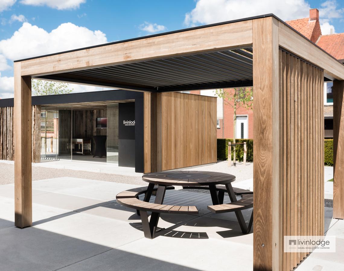 Houten Terrasoverkapping Met Lamellendak | Livinshades By Livinlodge